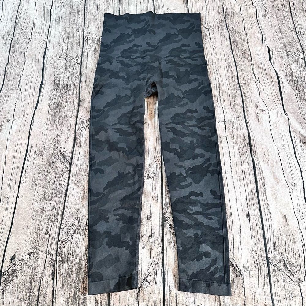 Belly Bandit Gray Camouflage Mother Trucker Maternity Leggings Size XL